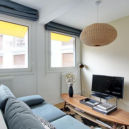 Pick A Flat'S Apartment In Eiffel Tower- Boulevard De Grenelle Париж Екстер'єр фото