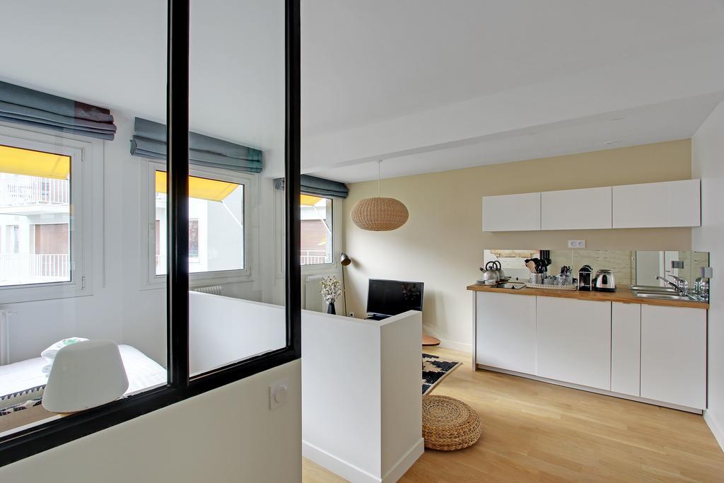 Pick A Flat'S Apartment In Eiffel Tower- Boulevard De Grenelle Париж Екстер'єр фото